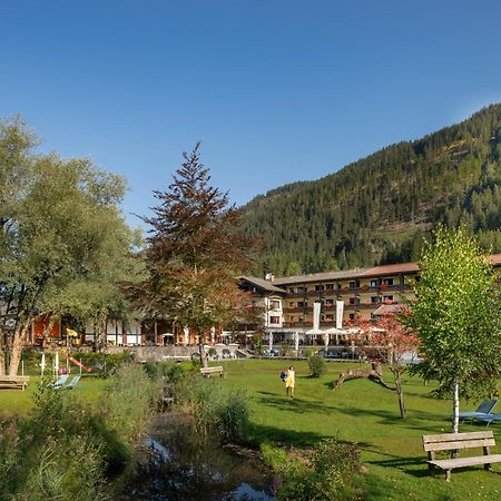 Lacus Hotel Am See Weissensee Luaran gambar