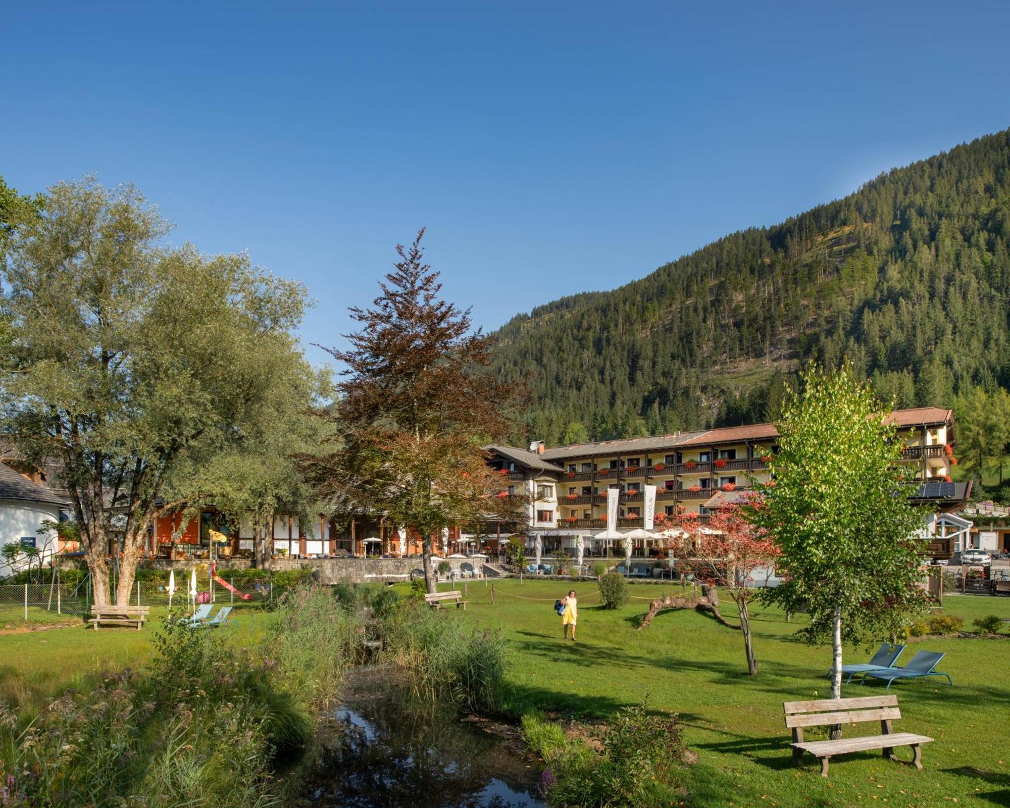 Lacus Hotel Am See Weissensee Luaran gambar